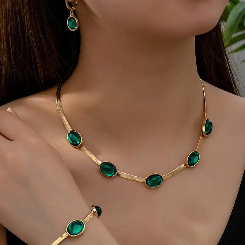 Oval Green Crystal Pendant Necklace Set With Bracelet @699/-💎